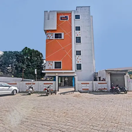Townhouse 700 Hotel Krishna.-2